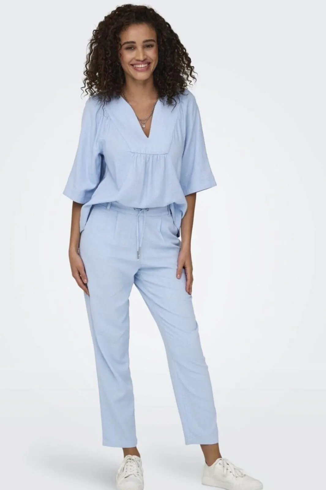 Hot Only Onlcaro 2/4 V-Neck Linen Bl Top Cc 4726719 Cashmere Blue