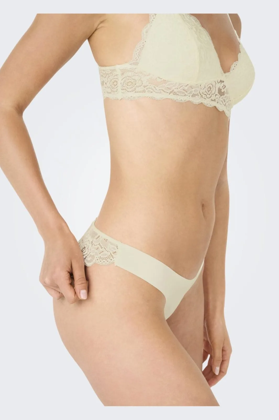 Only Onlchloe Lace Brazil 3-Pack Acc 4801849 Cloud Dancer X3