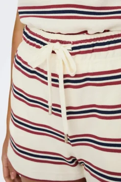 Only Onlevie Shorts 4793080 Antique White Navy Blazer+Ruby Wine
