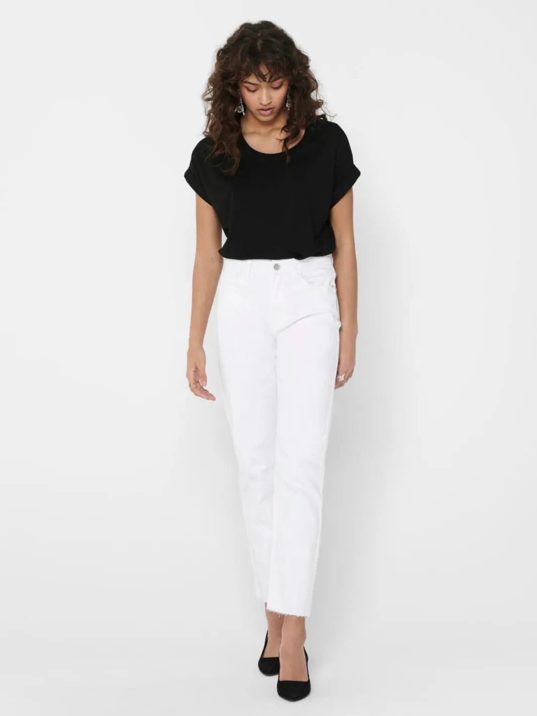 Only Onlmoster S/S O-Neck Top 2861071 Black Solid Black