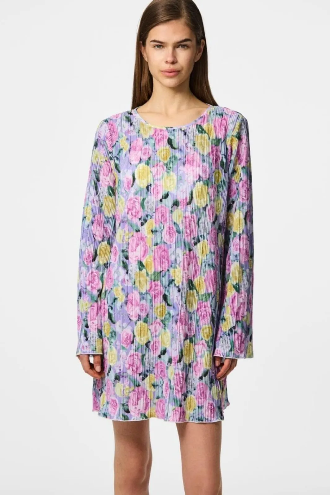 Sale Pieces Pcamber Ls Short Dress Kca 4842926 Lavender Blurry Flowers