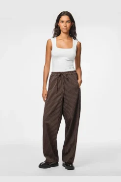 Best Pieces Pcanja Barrel Pants 5078707 Delicioso Pinstripe