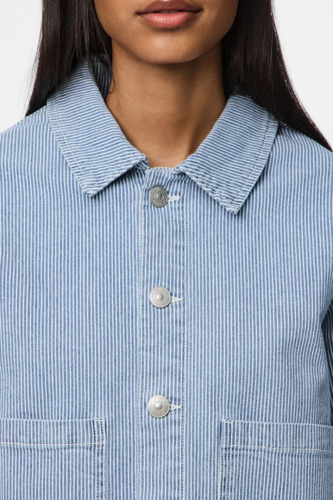 New Pieces Pcbillo Denim Jacket 4819961 Light Blue Denim White Stripes