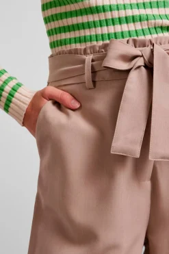 Discount Pieces PcBoss Hw Paperbag Straight Pants Noos White Pepper