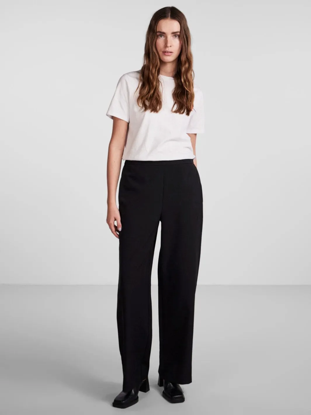 Online Pieces Pcbossy Wide Plain Pant 4266205 Black