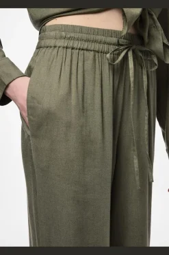 Hot Pieces Pcpia Wide Pants 4476660 Deep Lichen Green