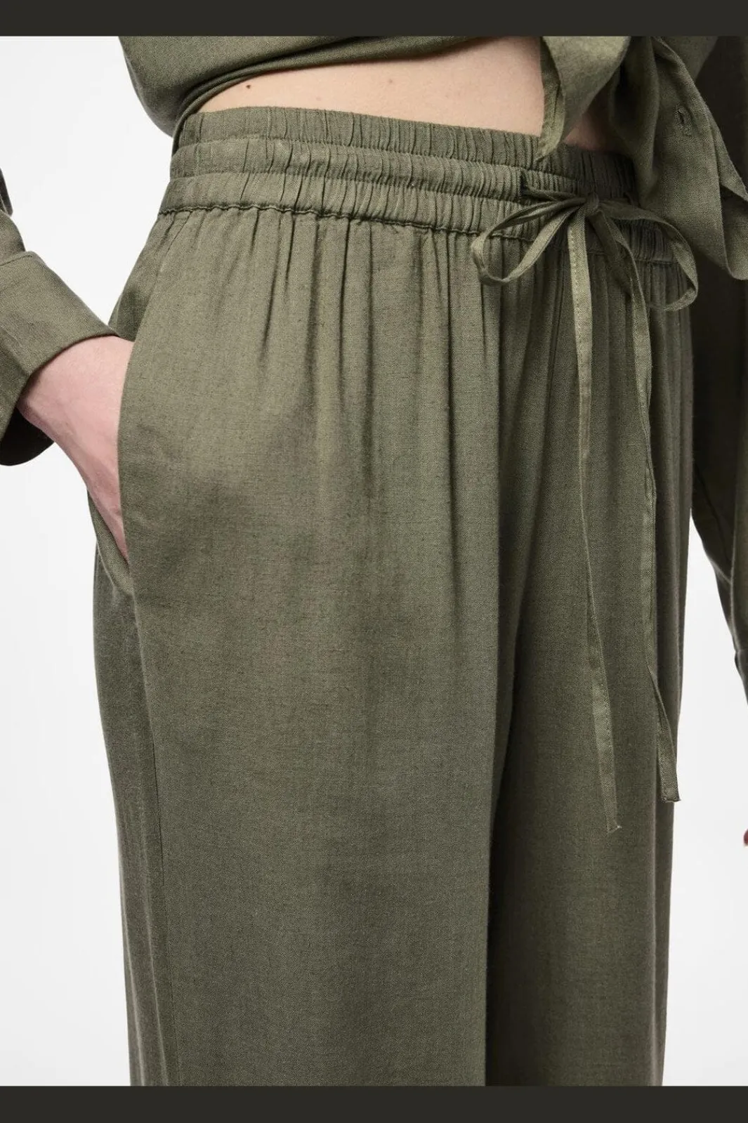 Hot Pieces Pcpia Wide Pants 4476660 Deep Lichen Green