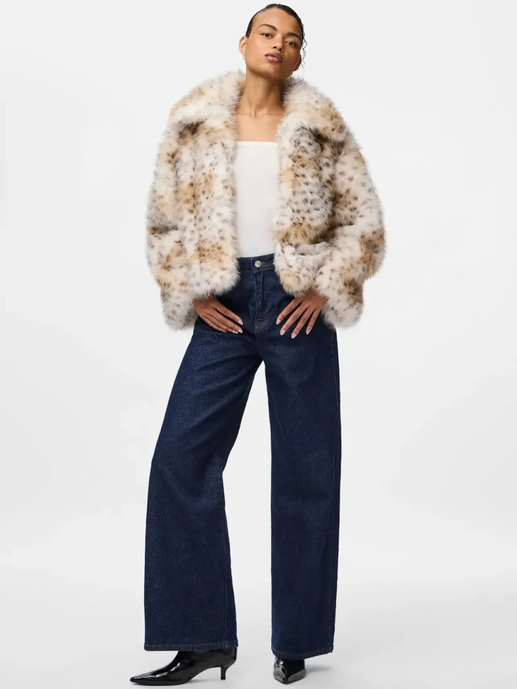 Outlet Pieces Pcplush Short Fluffy Jacket 5023207 Cloud Dancer Leopard