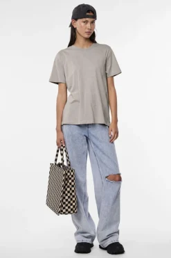 Discount Pieces Pcria Ss Solid Tee 4557772 Silver Gray