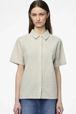 Sale Pieces Pcsally Ss Shirt 4497645 Tea Cloud Dancer