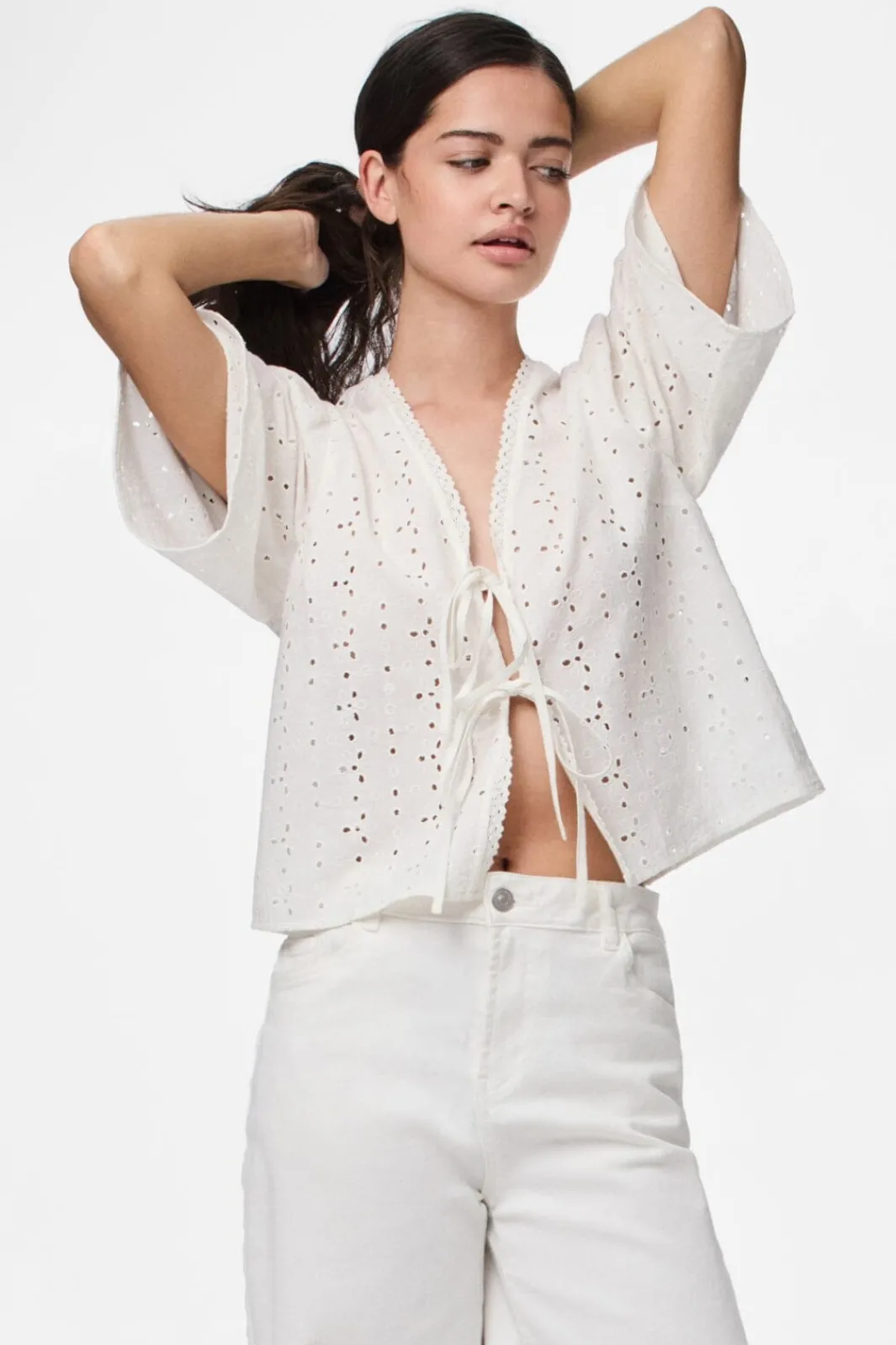 Clearance Pieces Pctyla 2/4 V-Neck Tie Top Pp 4935352 Cloud Cream