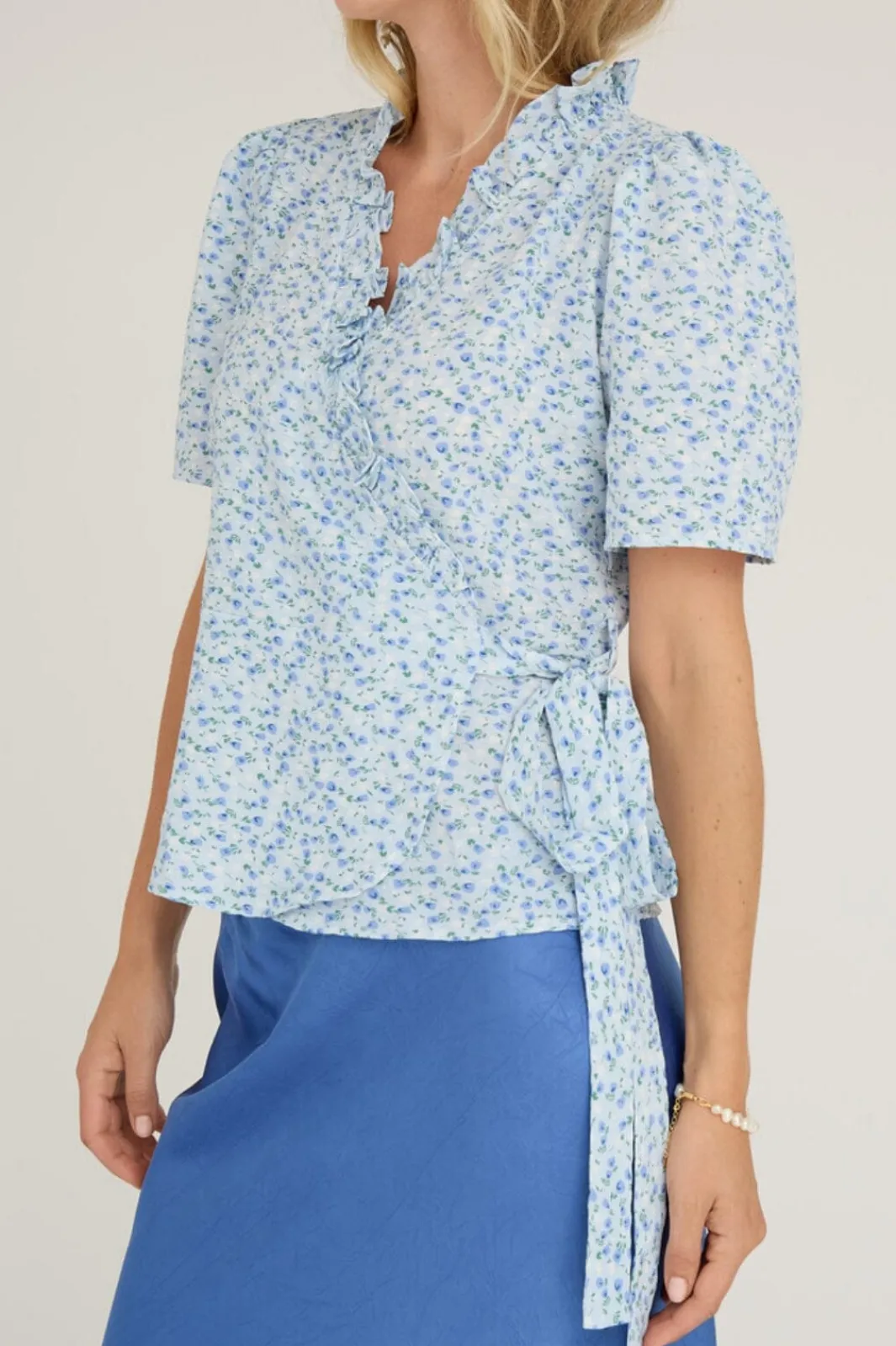 Discount A-View Peony Wrap Blouse 091 Blue/White