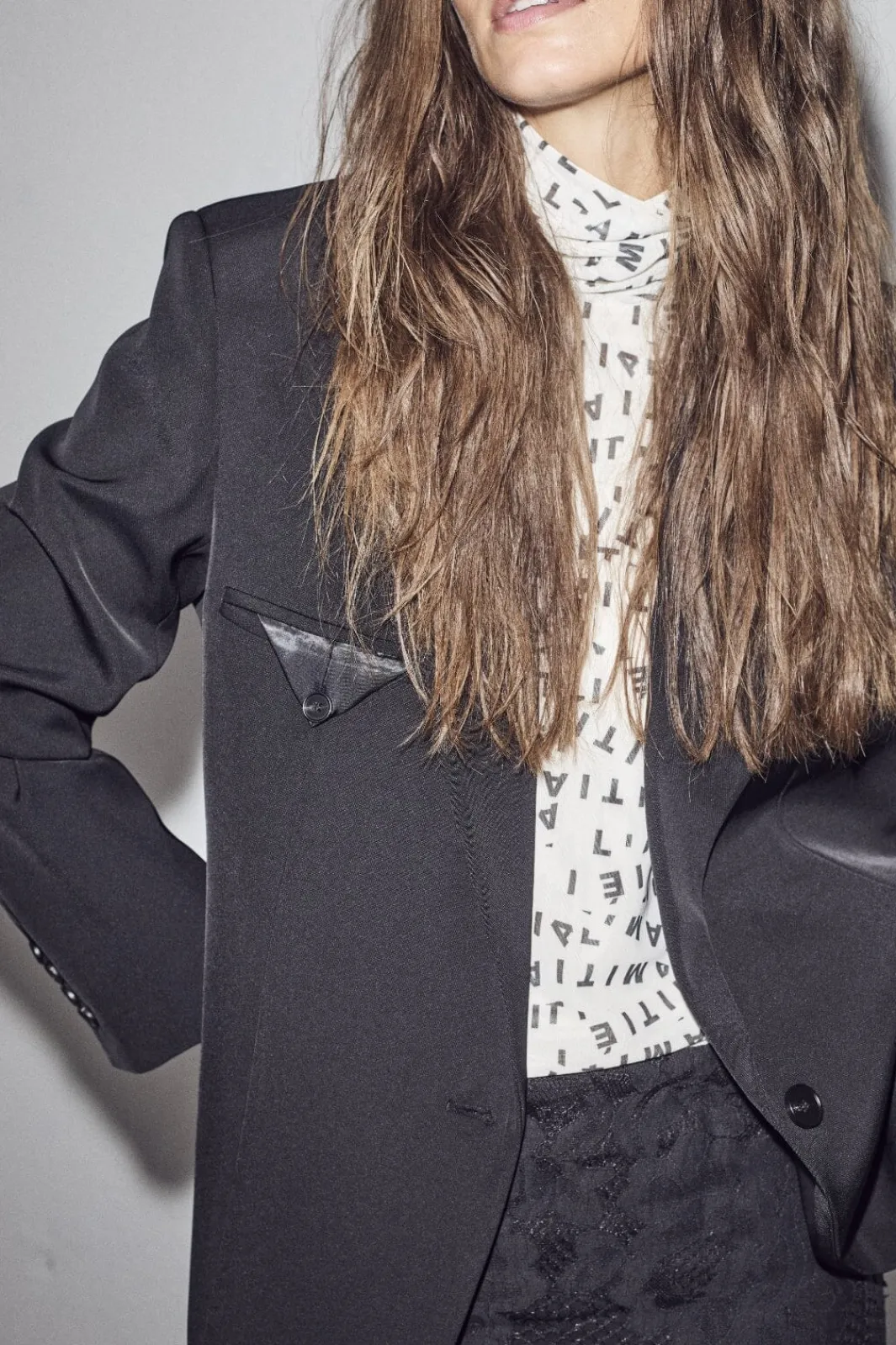Hot Haute L'Amitié Premiere Single Blazer HL10002 Black