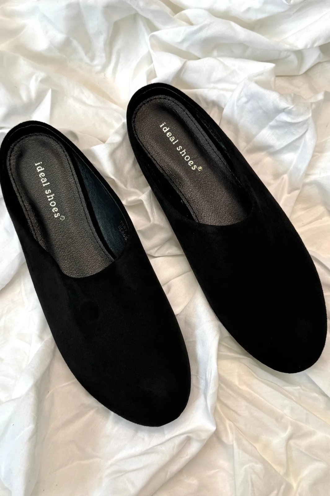 Best Bloom Saffron Loafers Black