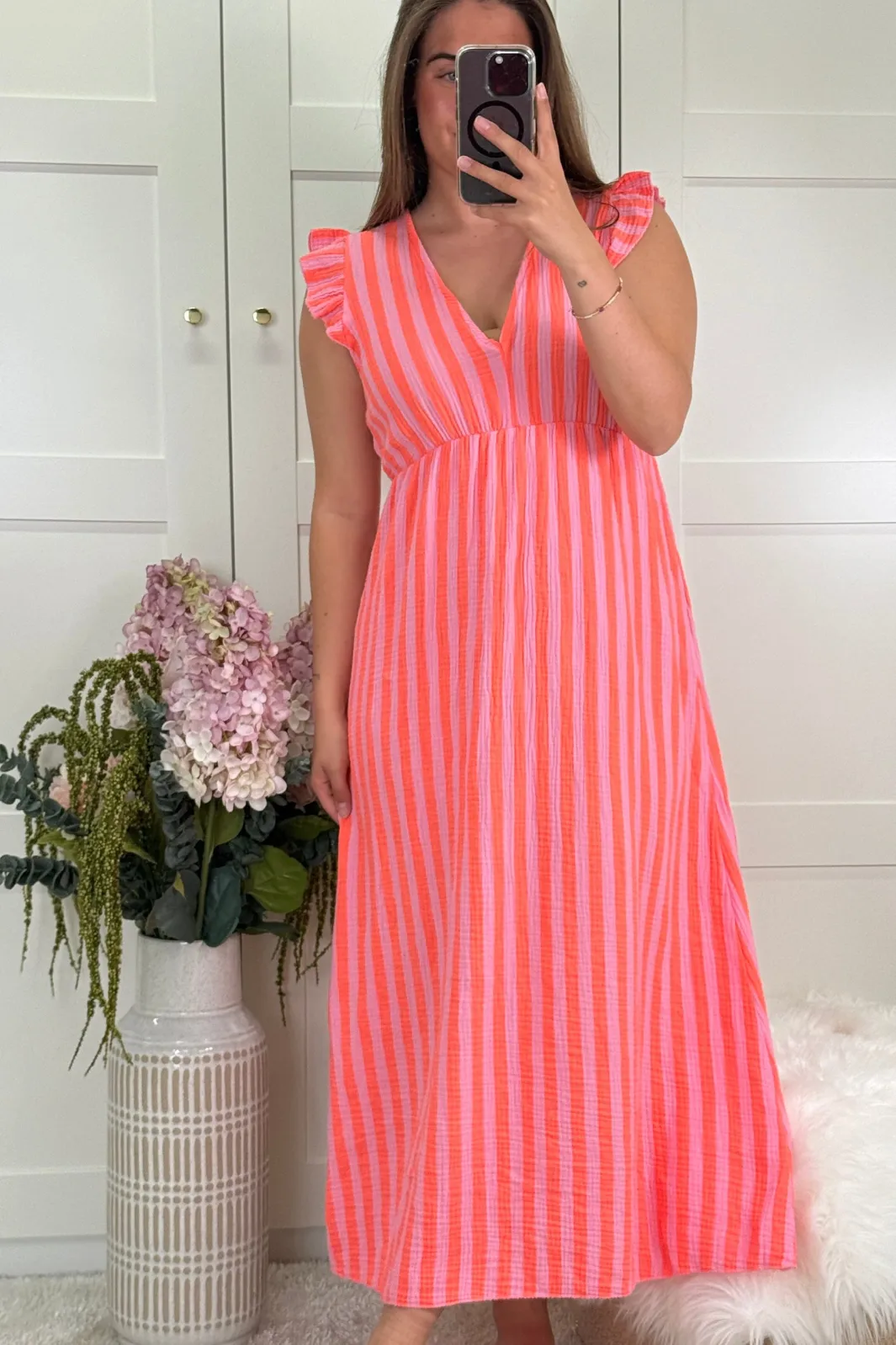 Hot A-bee Sally Kjole Orange Popsicle