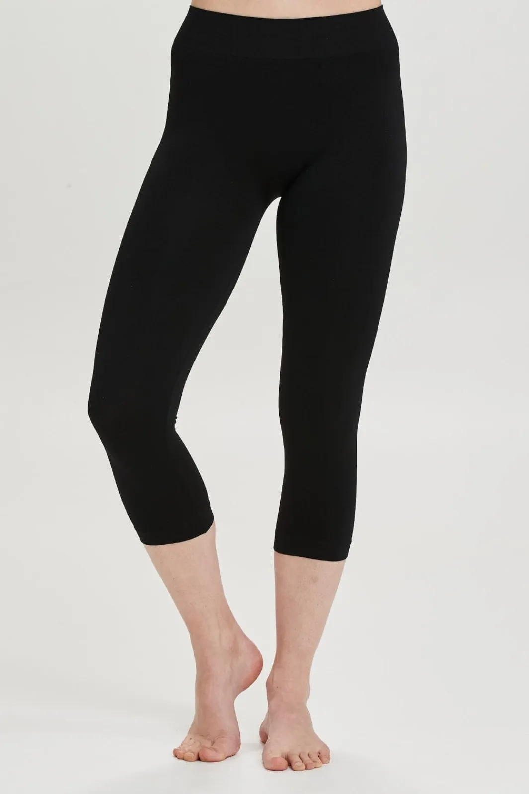 Hot Decoy Seamless Capri Leggings 19993-0 1100