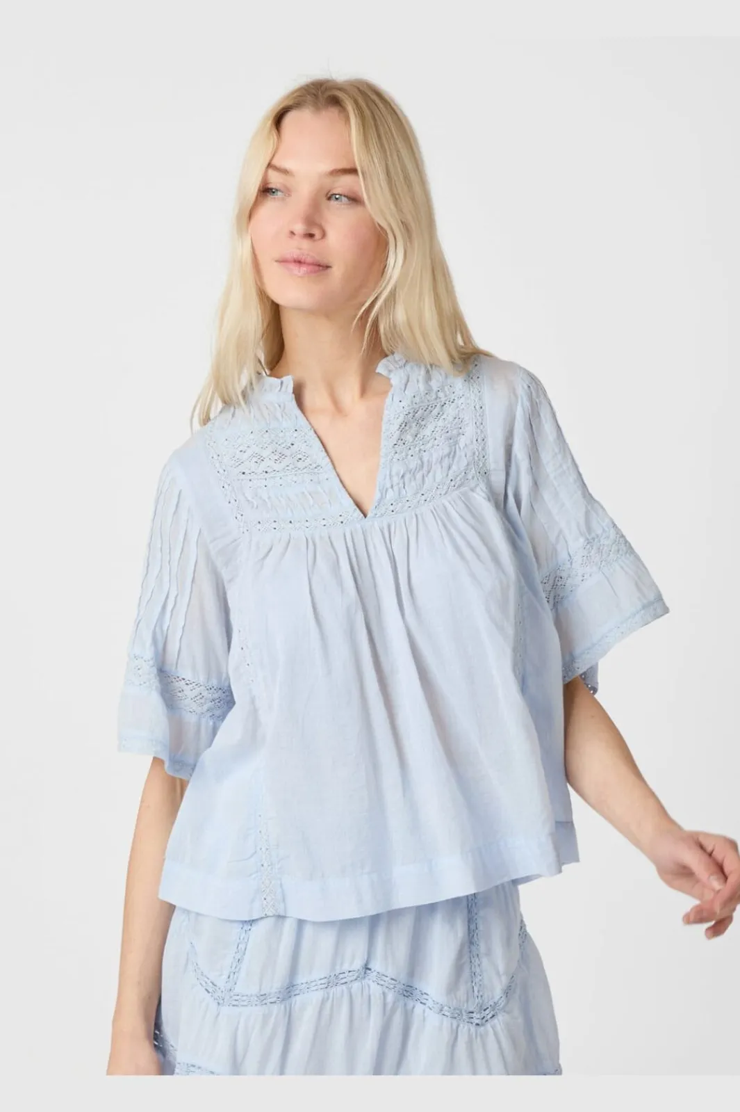 Online Neo Noir Siama S Voile Blouse 164703 145