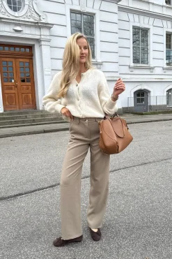 New BYIC Signatureic Pants A23778 Light Brown