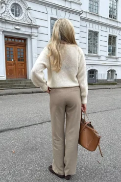 New BYIC Signatureic Pants A23778 Light Brown