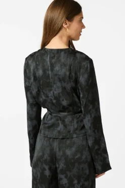 Online Neo Noir Simmi Distress Blouse 164441 104
