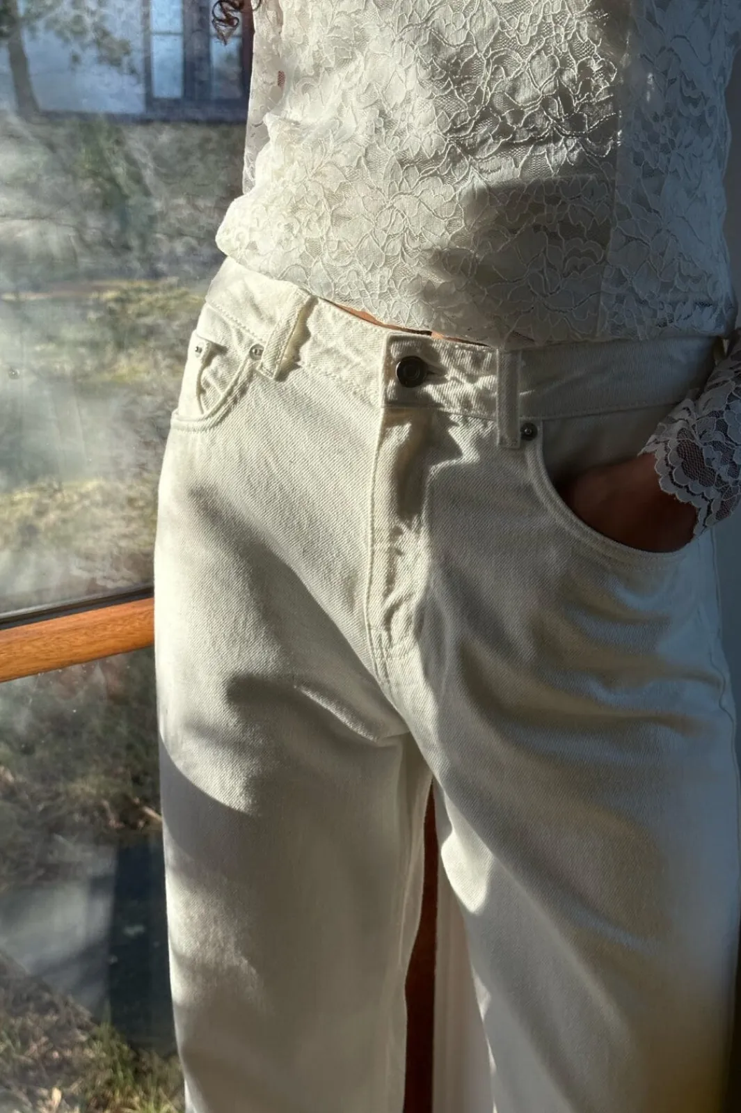 Discount Neo Noir Simona D Pants White