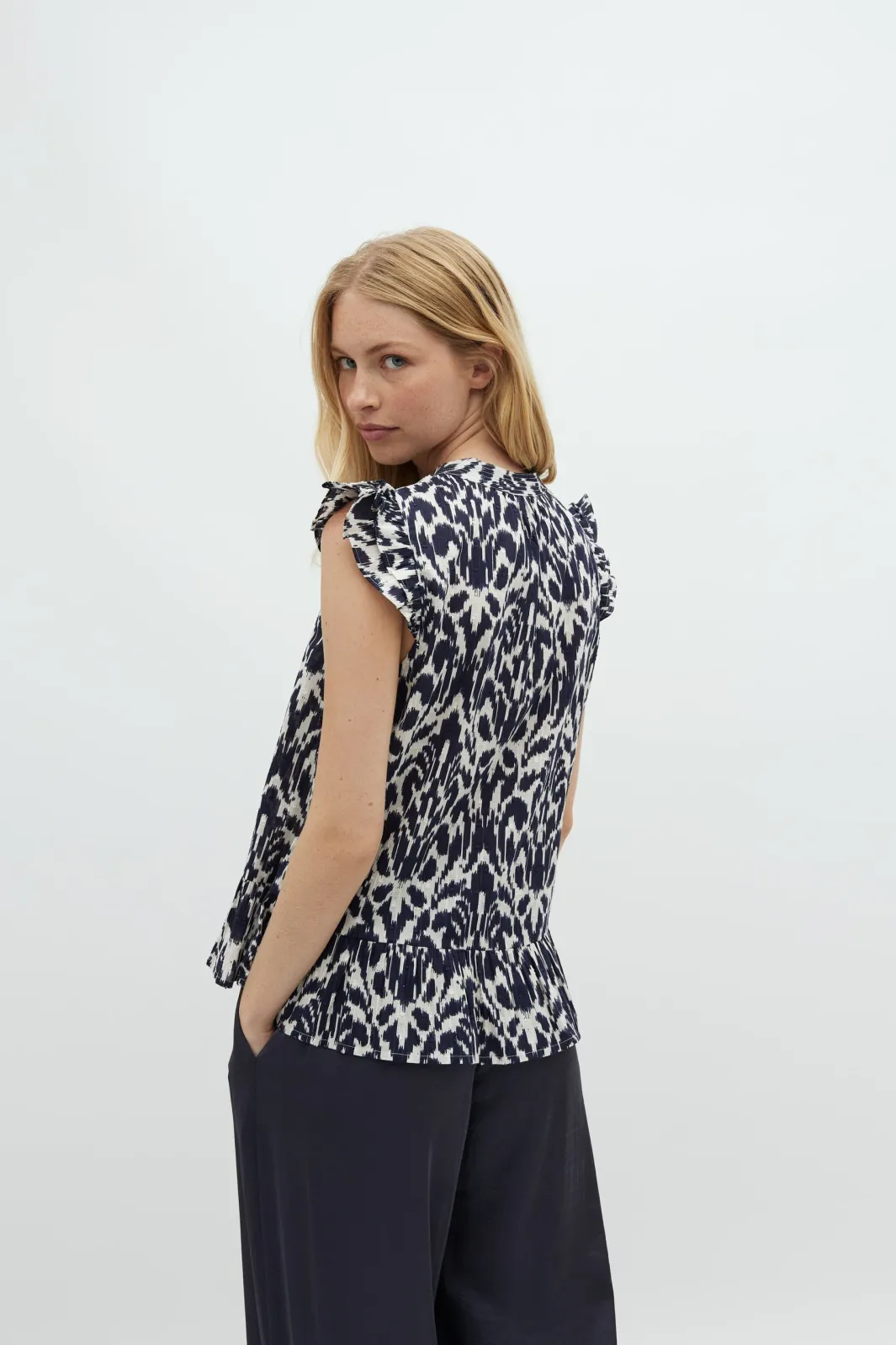 Clearance MbyM Sinnah-M P89 Devika Print