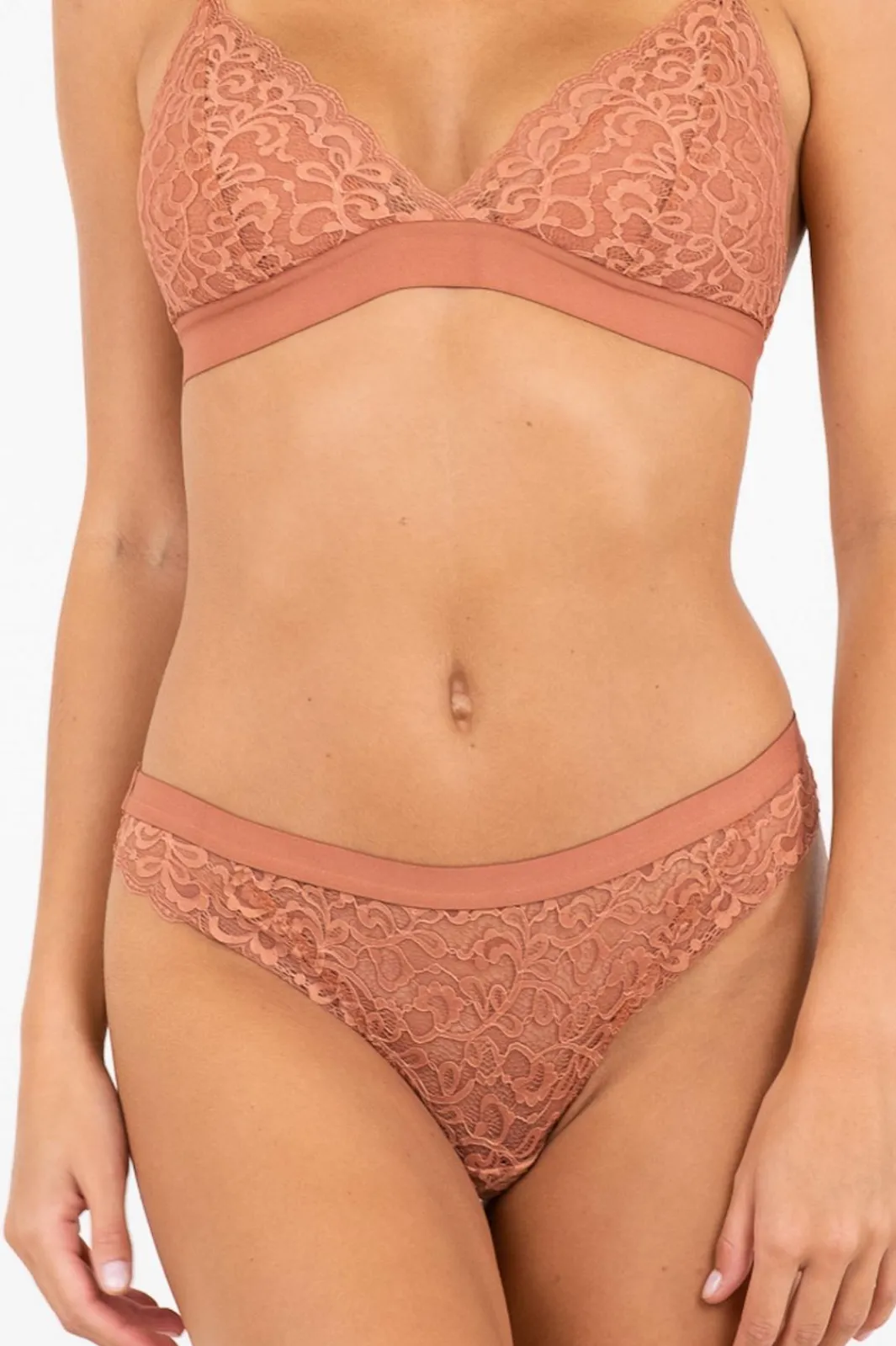 Clearance Neo Noir Skin Kiwi String Toffee