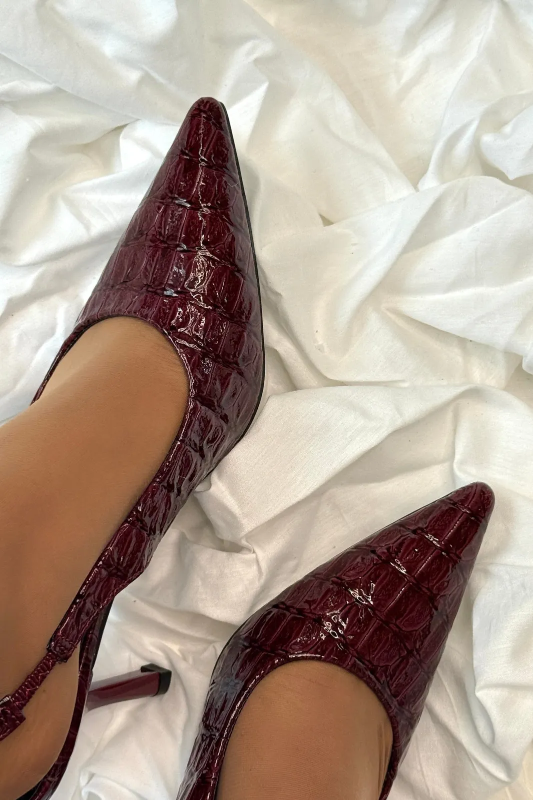 Hot Bloom Sorrel Stiletto Burgundy