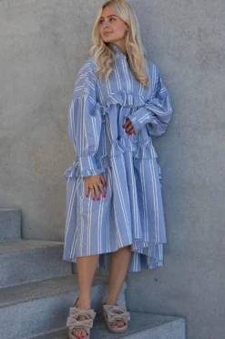 Clearance Stories From The Atelier By Copenhagen Shoes Star Dress 456 Light Blue