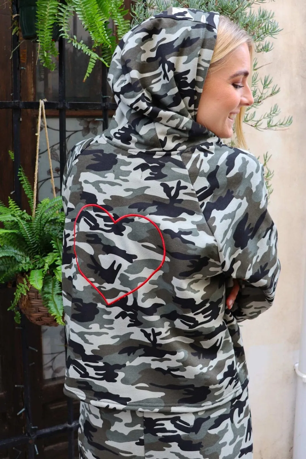 New Liberte Sue-Hoodie 22143 Camo