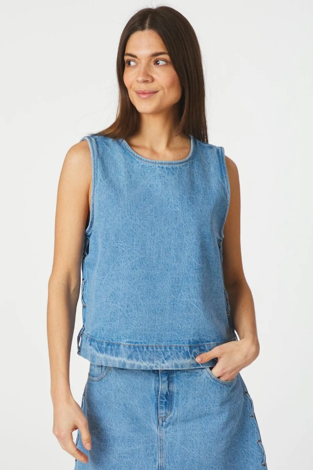 Best Neo Noir Svetlana Braid Top 165618 140