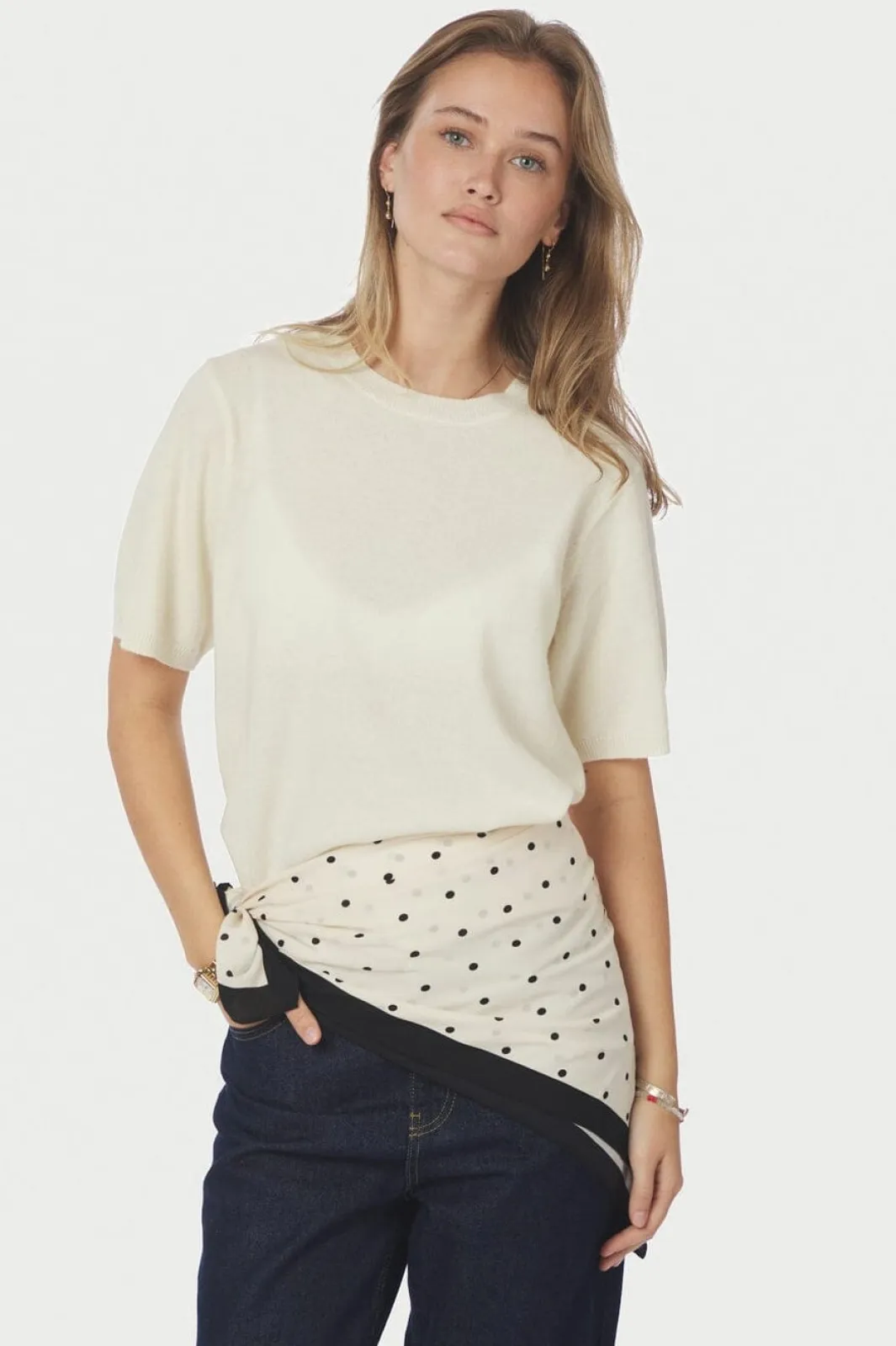 Online Neo Noir Tamma Big Dot Scarf 167851 121