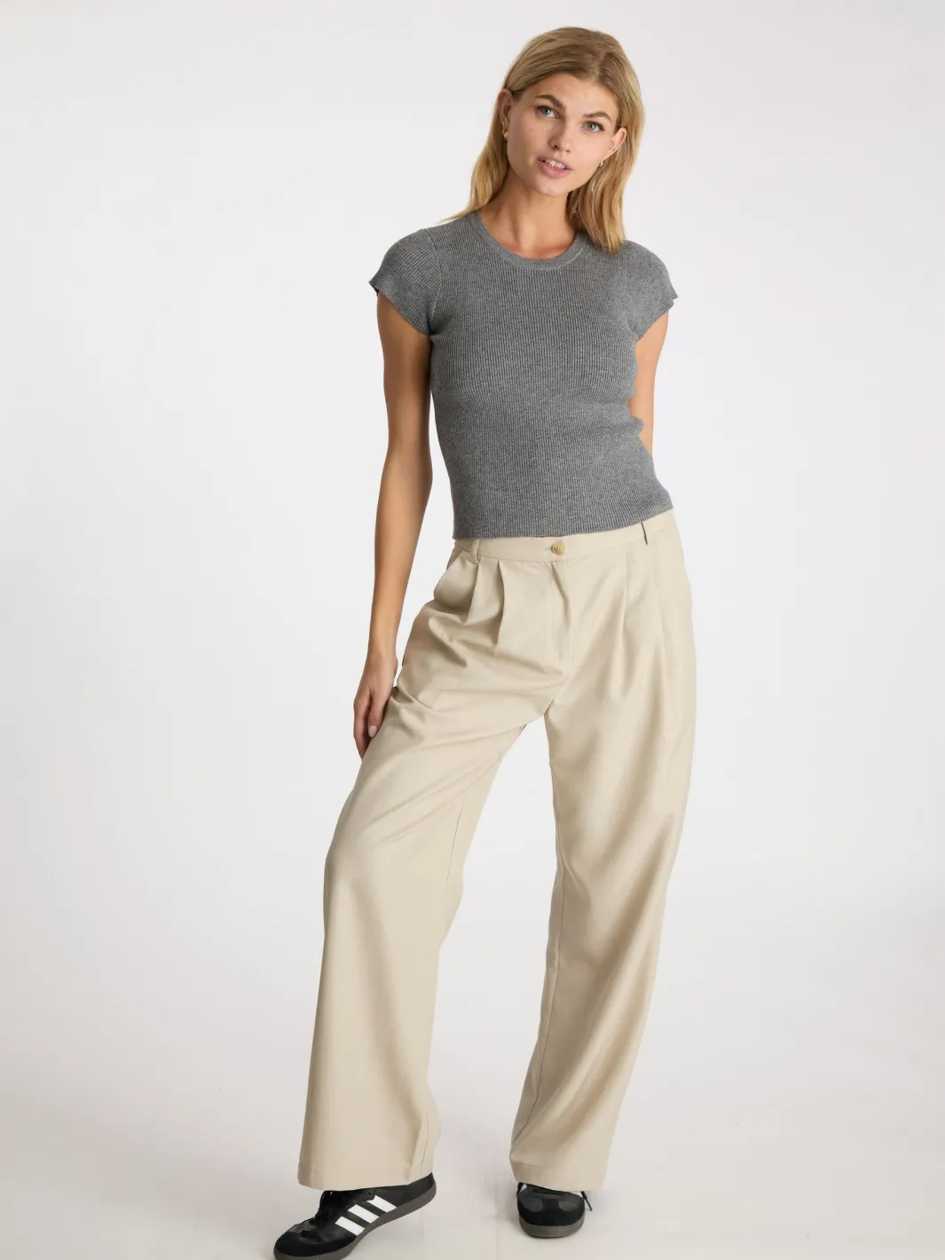 Hot Neo Noir Tirra Knit Tee Dark Grey Melange