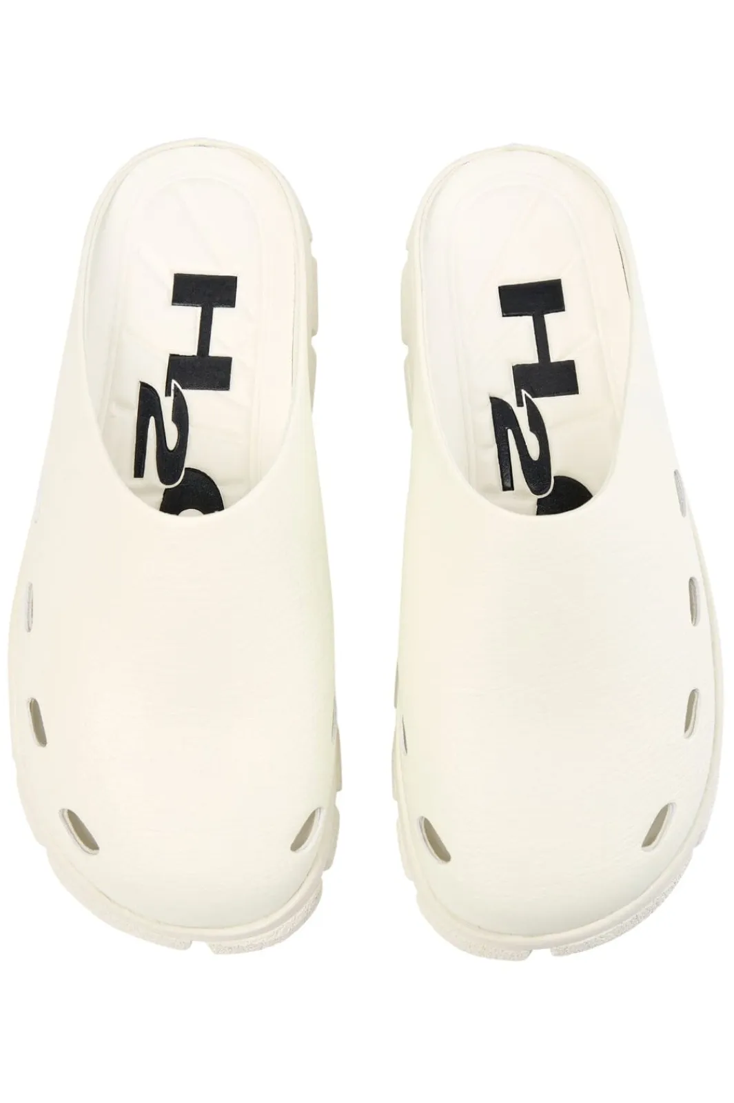 New H2O Trek Closed Sandal 1008 Cannoli Cream