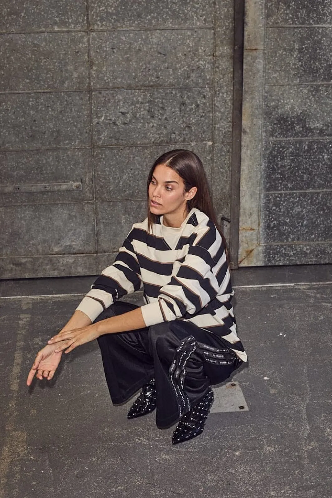Hot Haute L'Amitié Veronica Stripe Tee Sweat HL10295 Offwhite Black