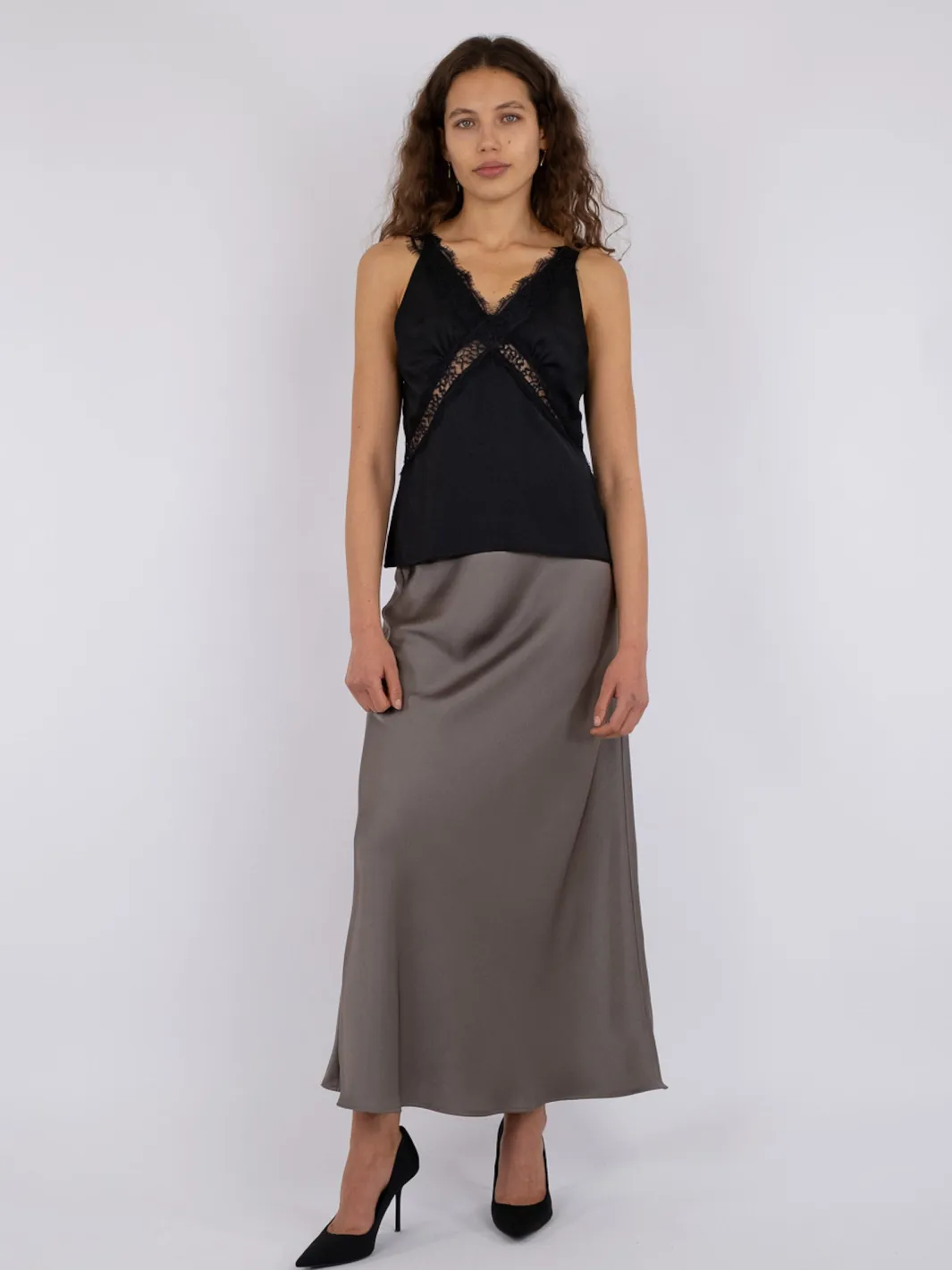 New Neo Noir Vicky Heavy Sateen Skirt Warm Grey