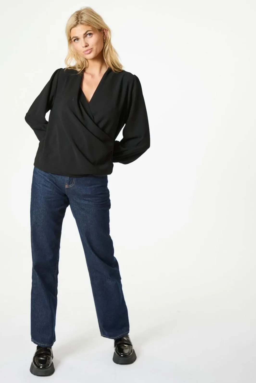 Neo Noir Vildra Blouse Black
