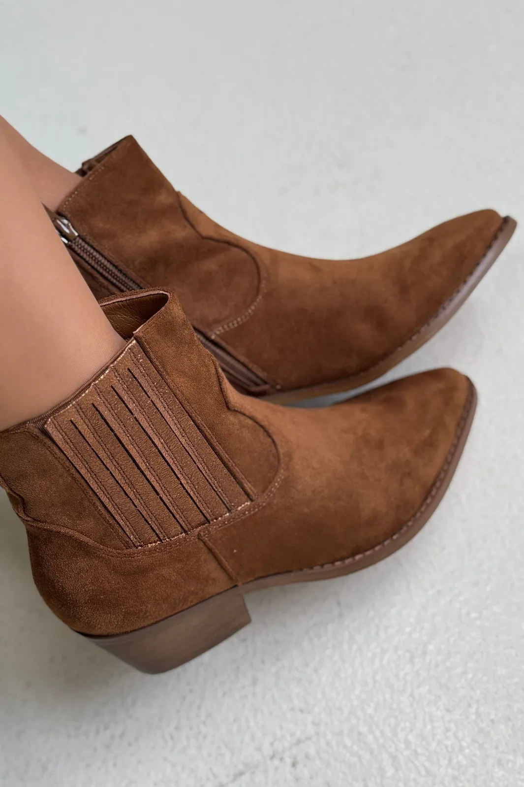 Clearance Bloom Violet Boots Camel