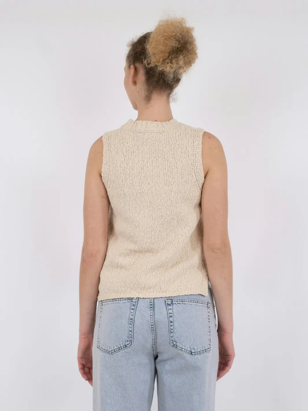 Hot Neo Noir Virena Knit Vest Sand