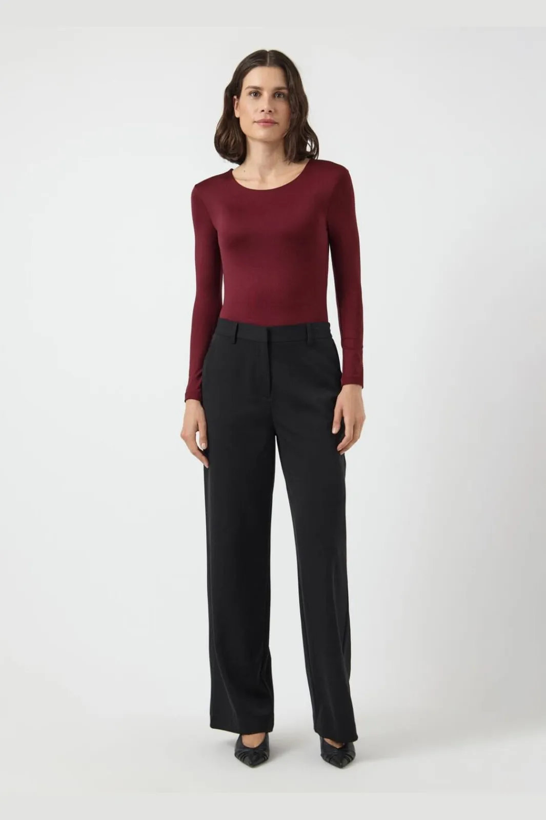 YAS ruby Ls Body 4972533 Port Royale