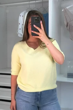 Outlet A-bee Zara Strikbluse Light yellow